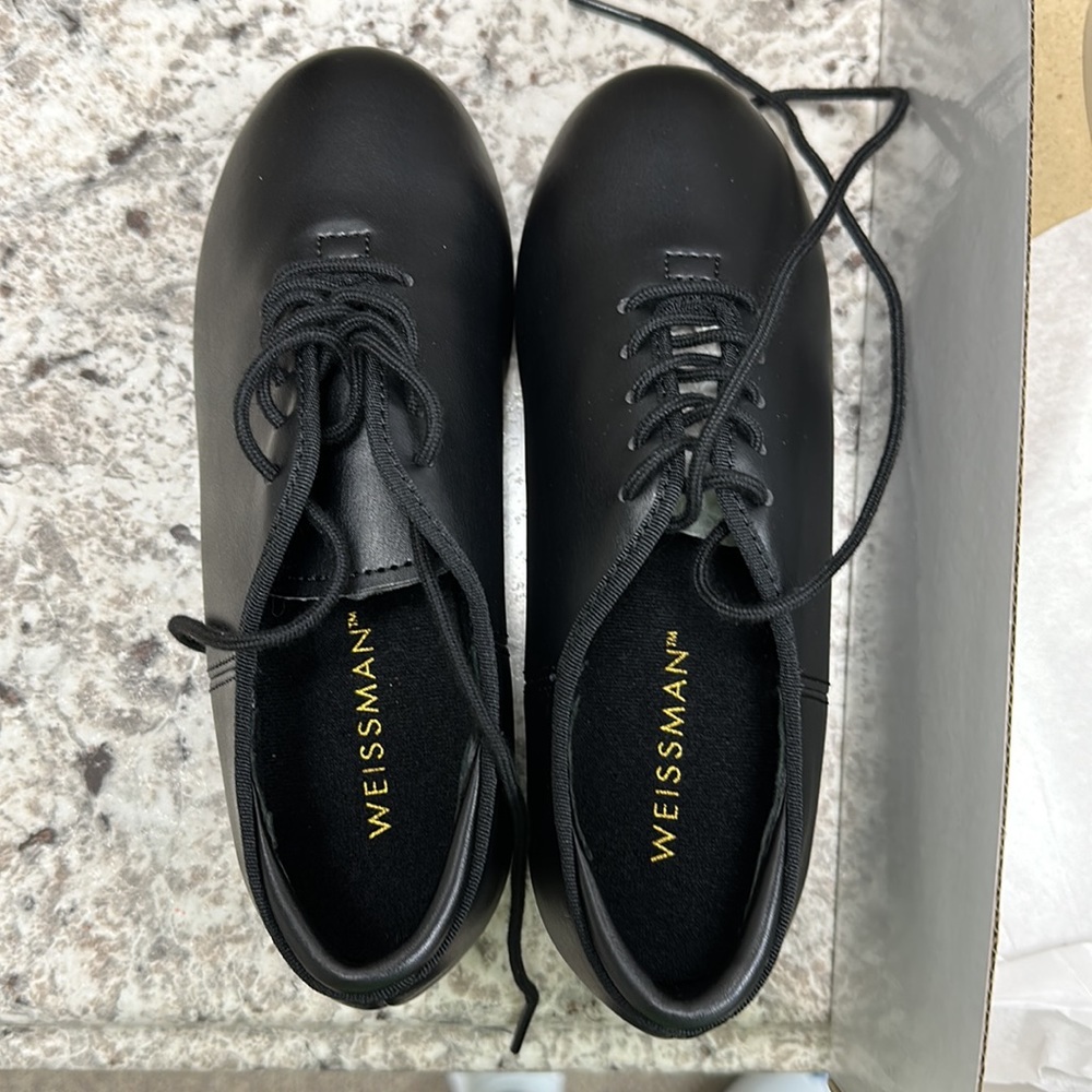 NIB Weissman’s tap Oxford size 4AM